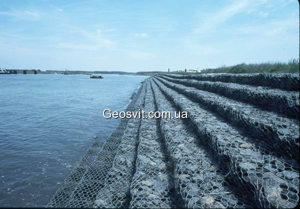 Габионы MGC при укреплении береговых линий - фото 1